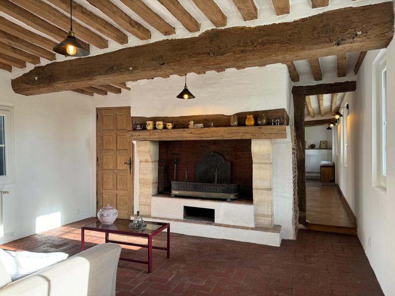 Maison - 294 m² - 10 pièces