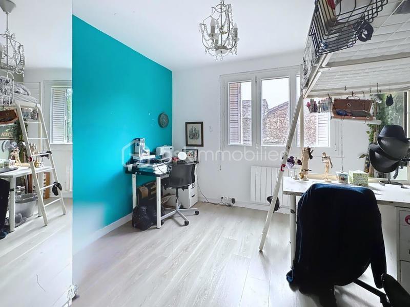 Appartement - 103 m² - 5 pièces