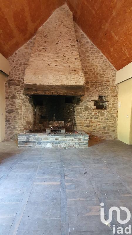 Maison - 268 m² - 4 pièces