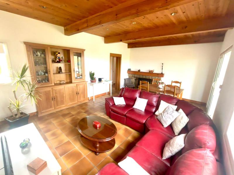 Villa - 220 m² - 9 pièces