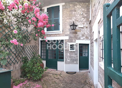 Maison - 225 m² - 7 pièces