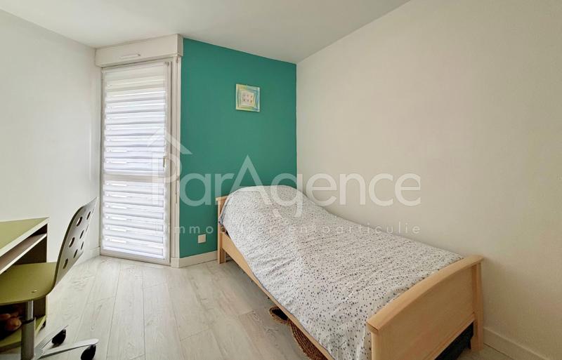 Appartement - 77 m² - 3 pièces