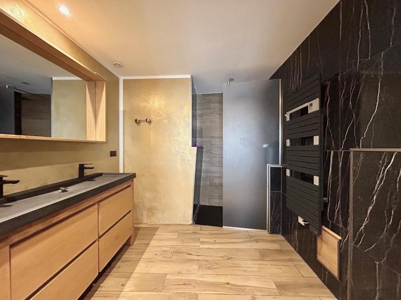 Maison - 87 m² - 4 pièces