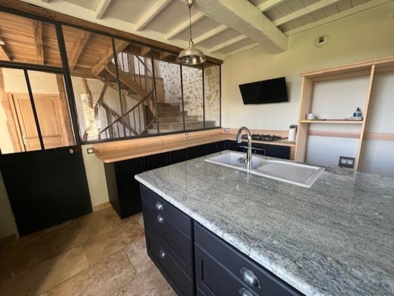 Propriété - 500 m² - 20 pièces