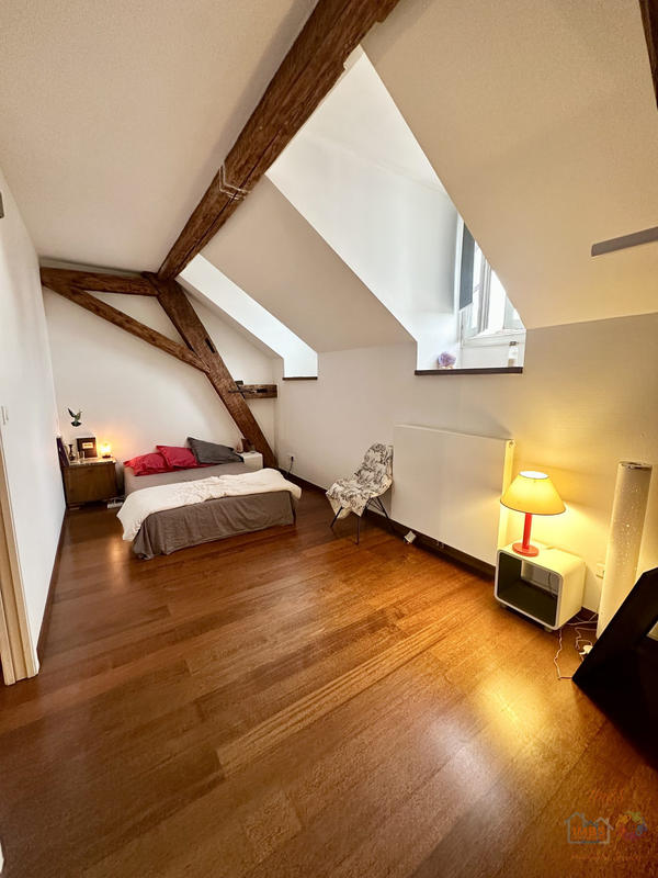 Appartement - 120 m² - 3 pièces