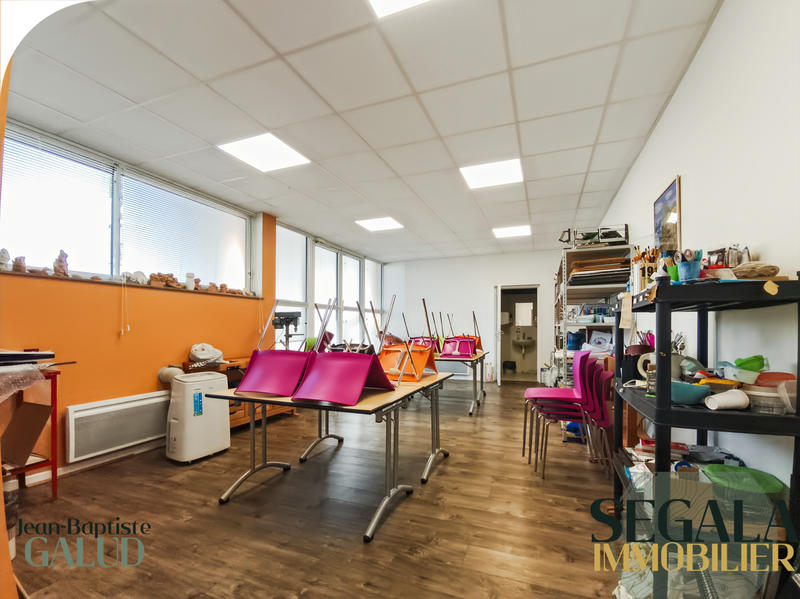 Local commercial - 420 m²