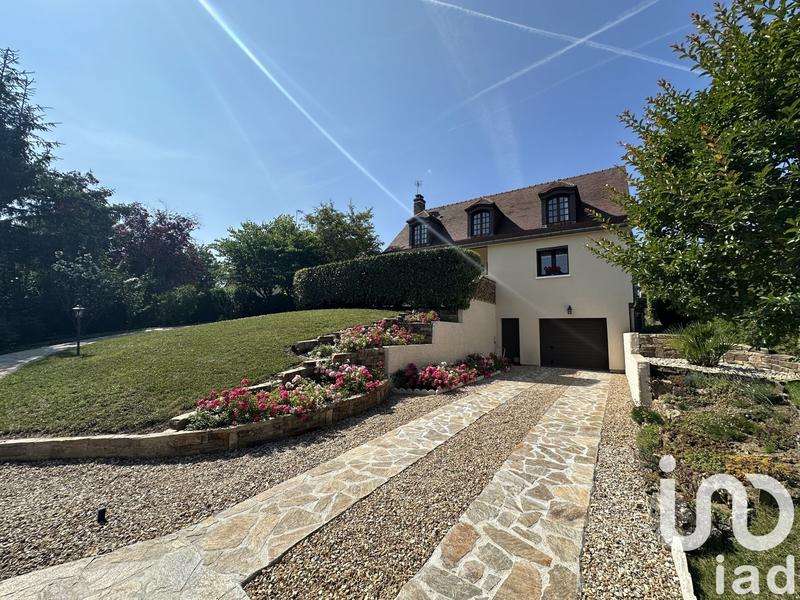 Maison - 159 m² - 8 pièces