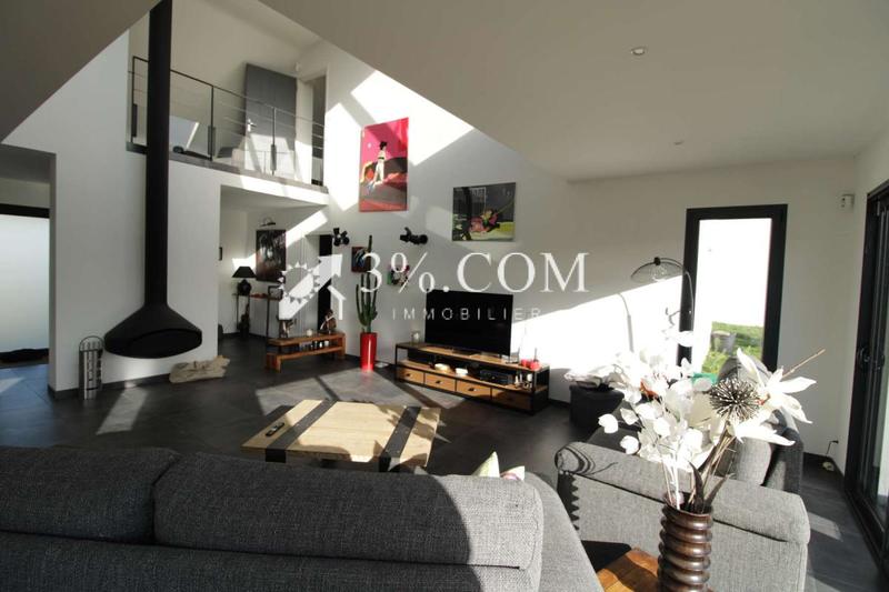 Maison - 225 m² - 1 pièce