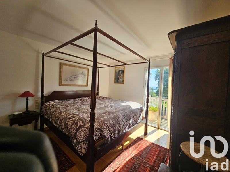 Maison - 158 m² - 7 pièces