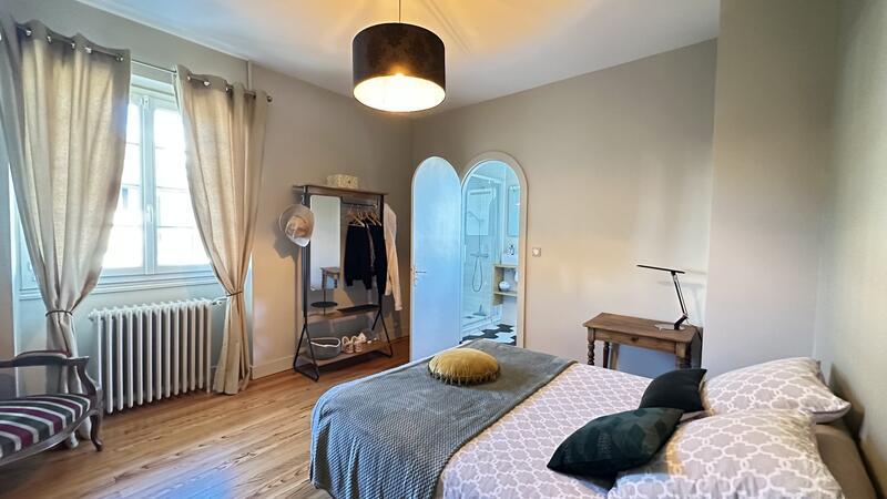 Maison bourgeoise - 203 m² - 7 pièces