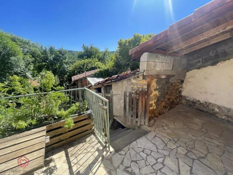 Maison de village - 140 m² - 6 pièces