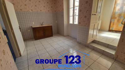 Maison - 175 m² - 8 pièces
