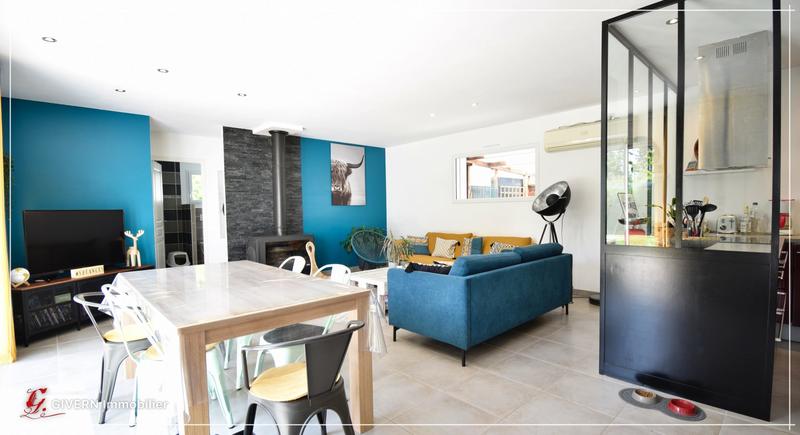 Maison - 99 m² - 5 pièces