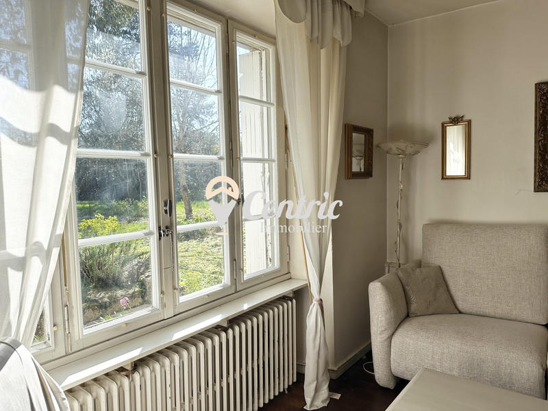 Maison ancienne - 230 m² - 8 pièces