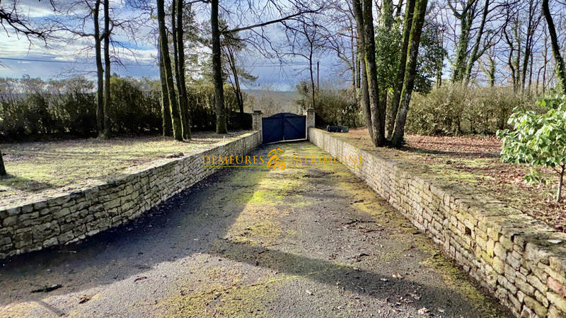 Maison - 246 m² - 6 pièces