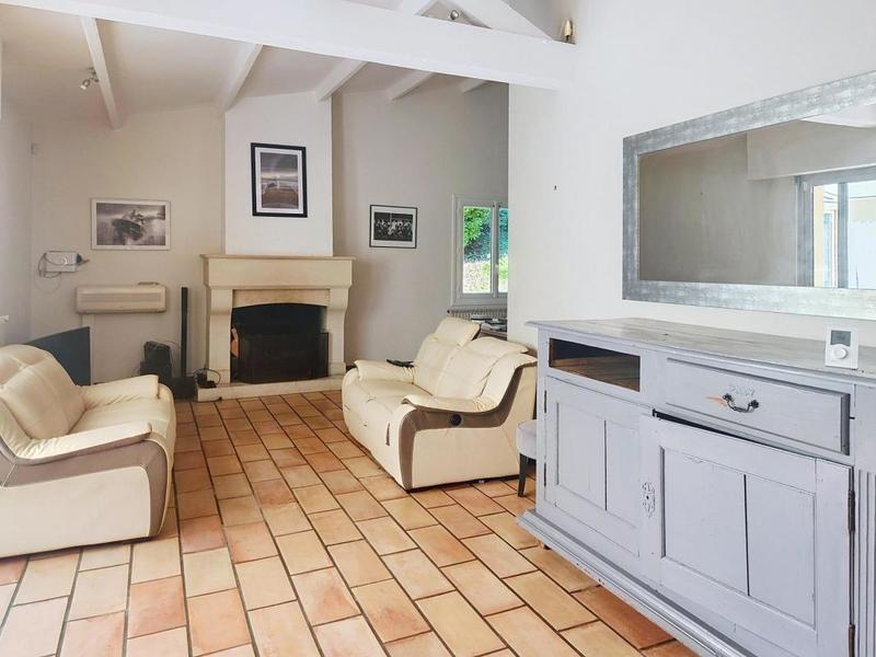 Maison traditionnelle - 149 m² - 5 pièces