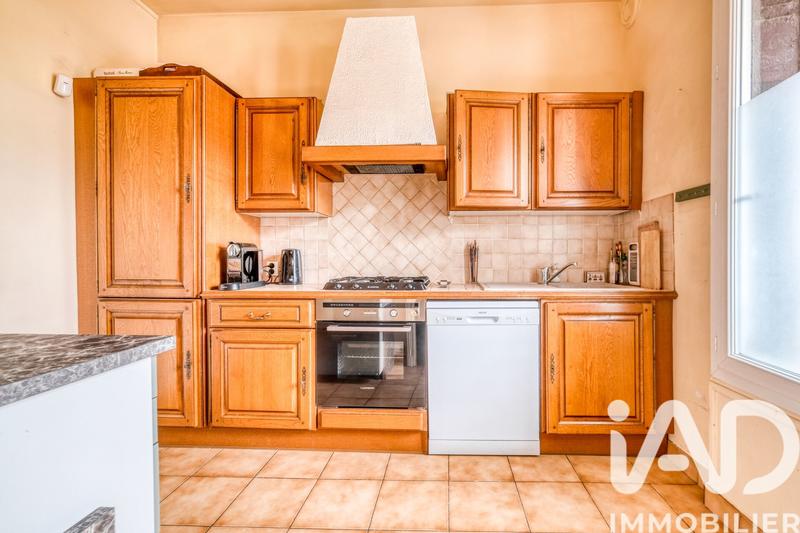 Maison de ville - 75 m² - 4 pièces