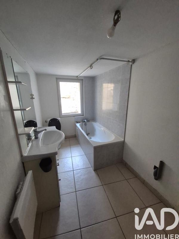 Appartement - 70 m² - 5 pièces