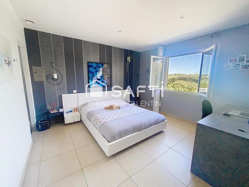 Maison - 160 m² - 5 pièces