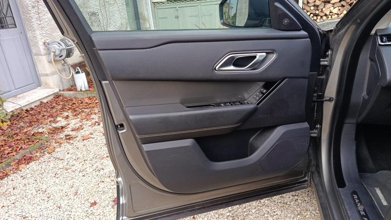 Land Rover Range Rover Velar 2.0 Si4 250 4wd Bva8 s - Automatique Toit ouvrant