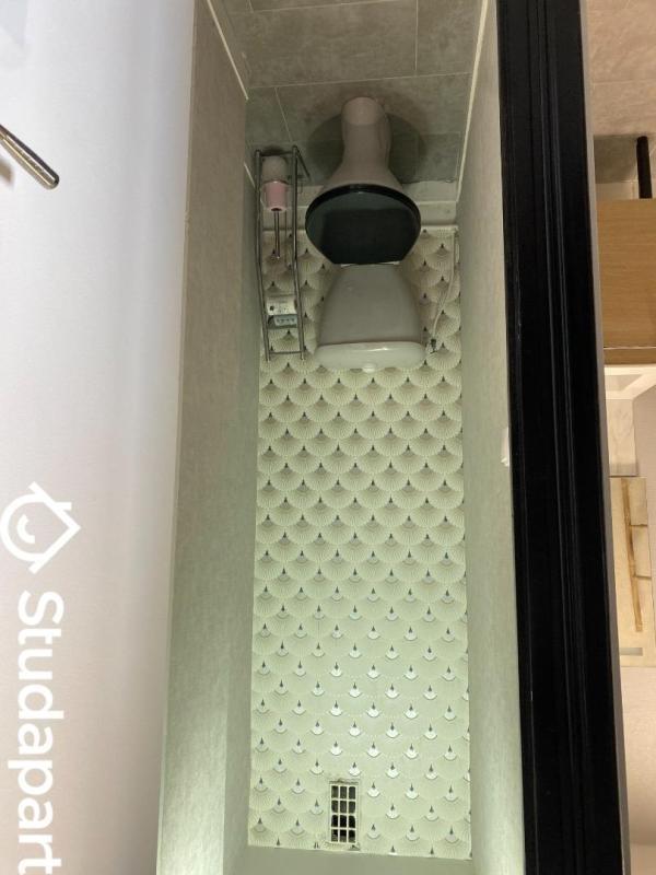 Chambre - 12 m² - 1 pièce