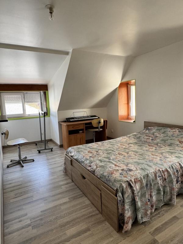 Maison de campagne - 180 m² - 12 pièces