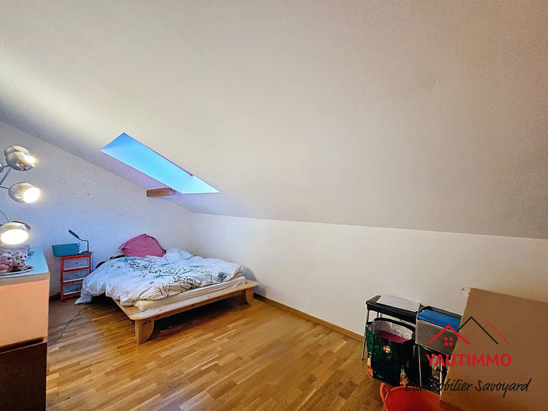 Appartement - 110 m² - 5 pièces