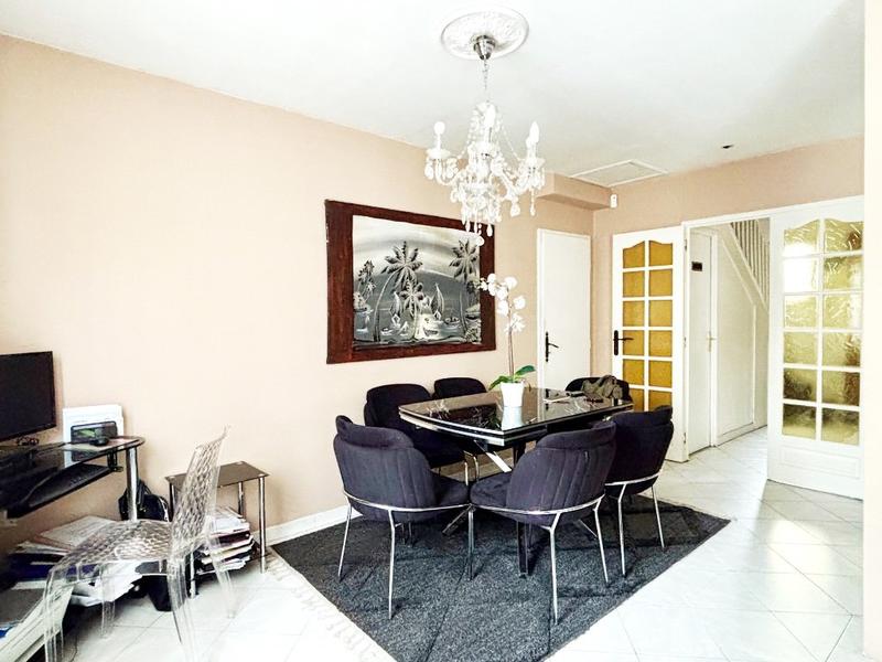 Maison - 86 m² - 4 pièces