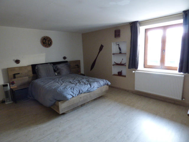 Maison - 266 m² - 7 pièces