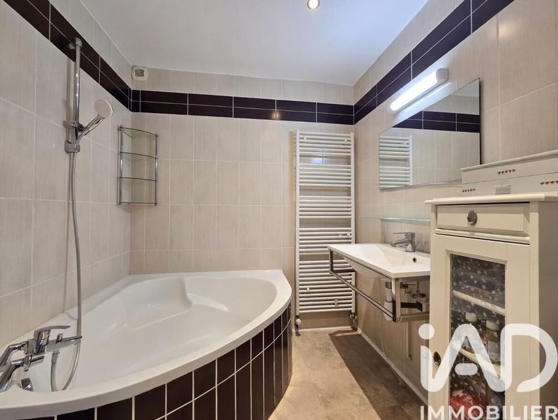 Duplex - 82 m² - 4 pièces