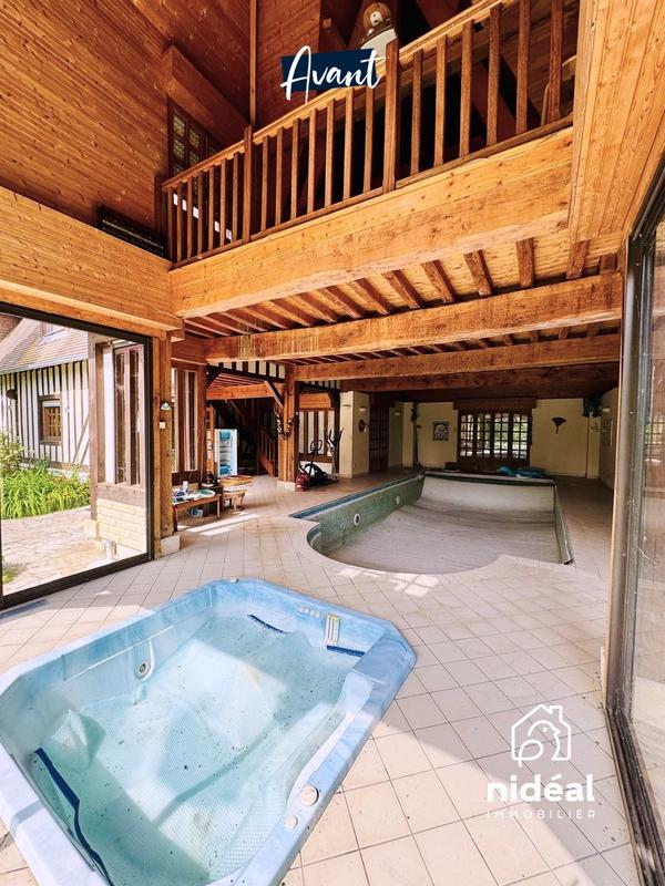 Maison - 373 m² - 16 pièces