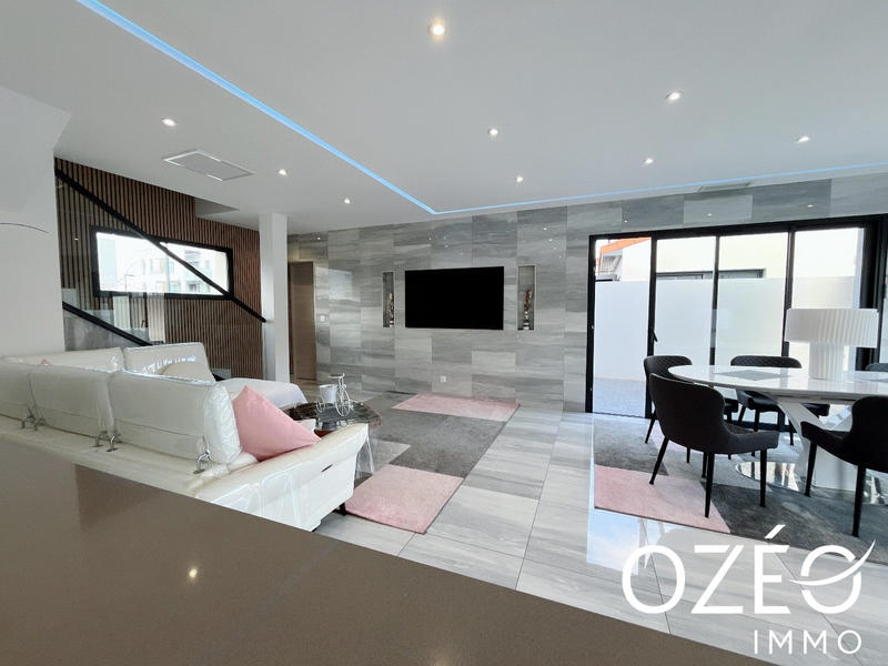 Villa - 105 m² - 5 pièces