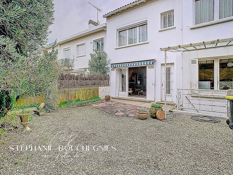 Maison de ville - 150 m² - 7 pièces