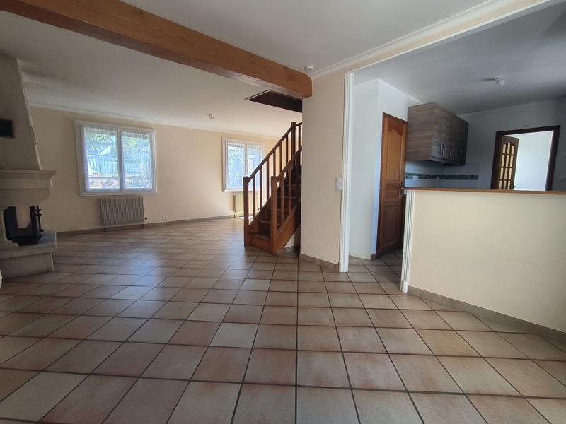 Maison - 155 m² - 9 pièces