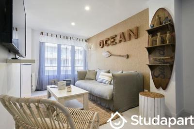 Chambre - 15 m² - 1 pièce