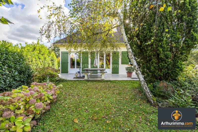 Maison - 232 m² - 8 pièces