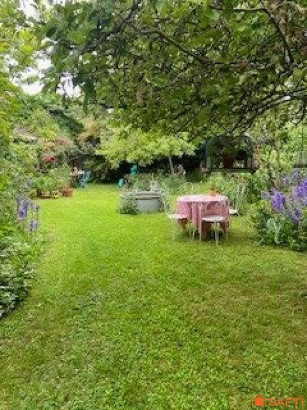 Maison de maîtres - 175 m² - 9 pièces