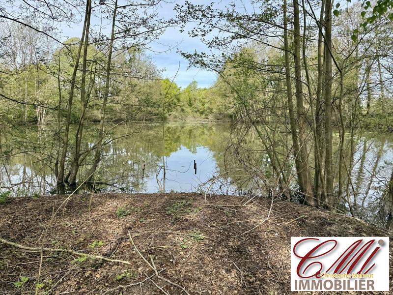 Terrain de loisirs - 18 700 m²