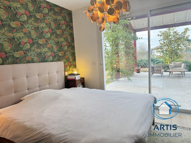 Maison - 105 m² - 4 pièces