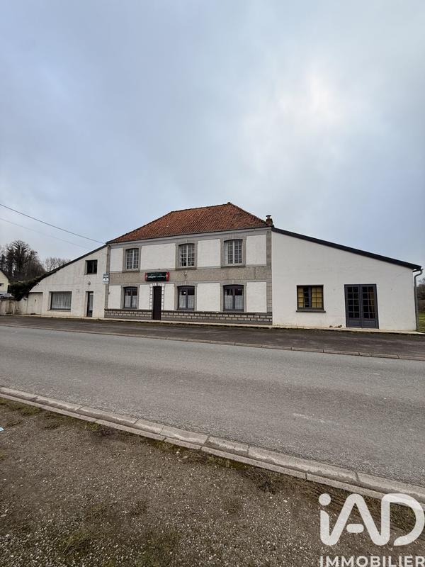 Maison - 200 m² - 10 pièces