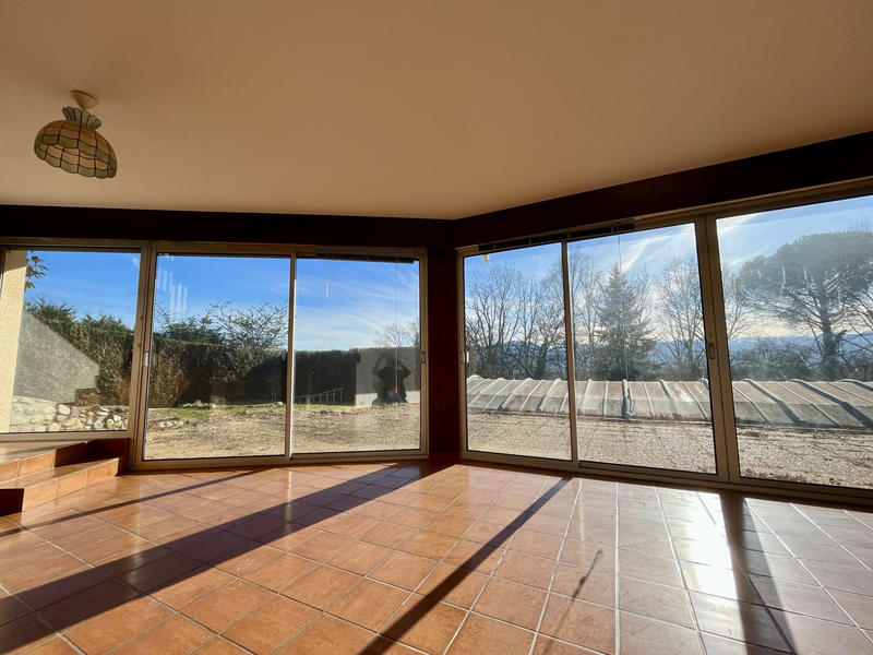 Maison - 97 m² - 4 pièces