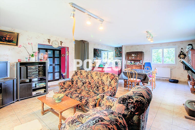 Maison - 140 m² - 5 pièces