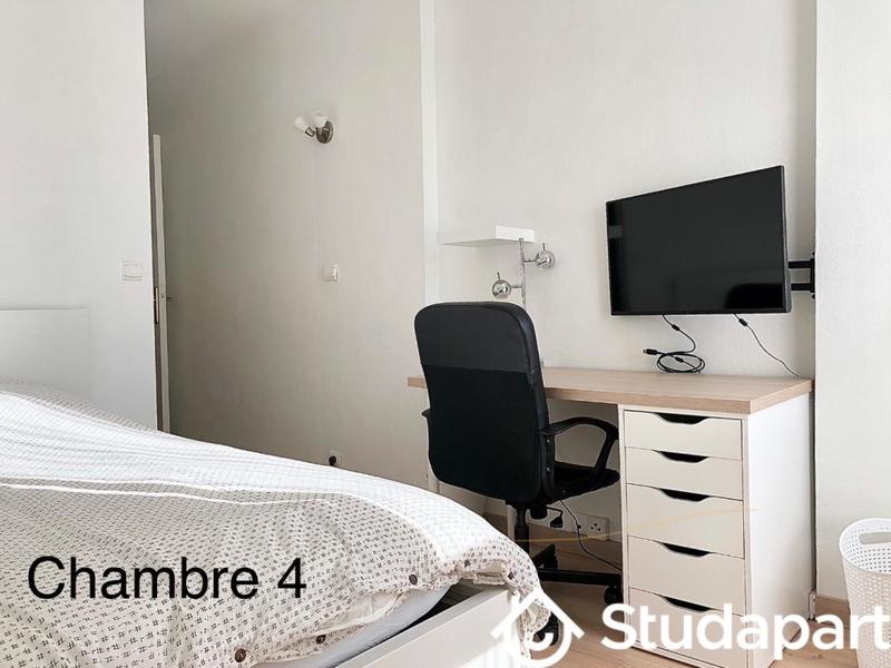 Chambre - 12 m² - 1 pièce