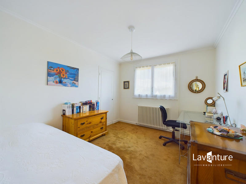 Maison traditionnelle - 145 m² - 7 pièces