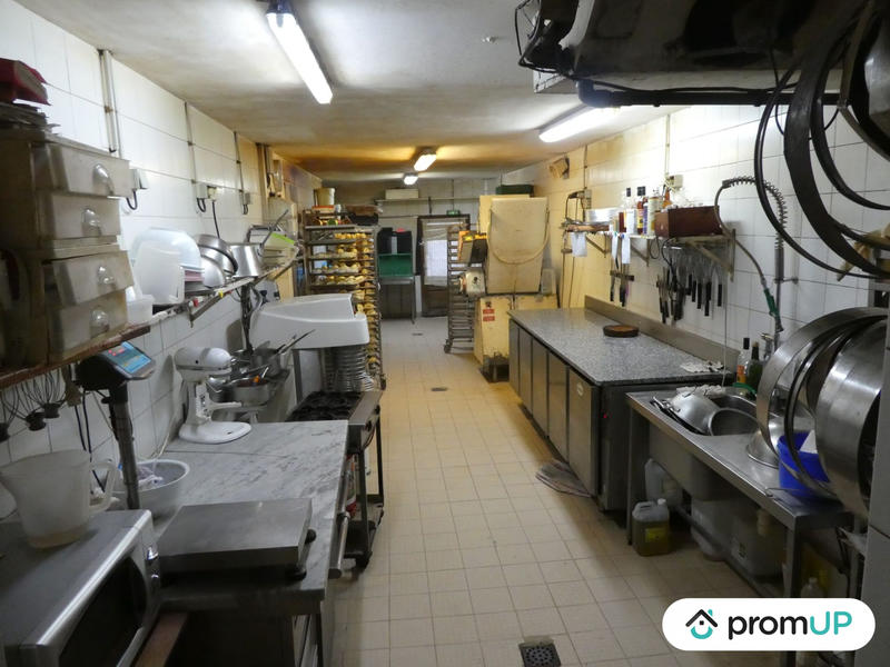 Maison - 200 m² - 7 pièces