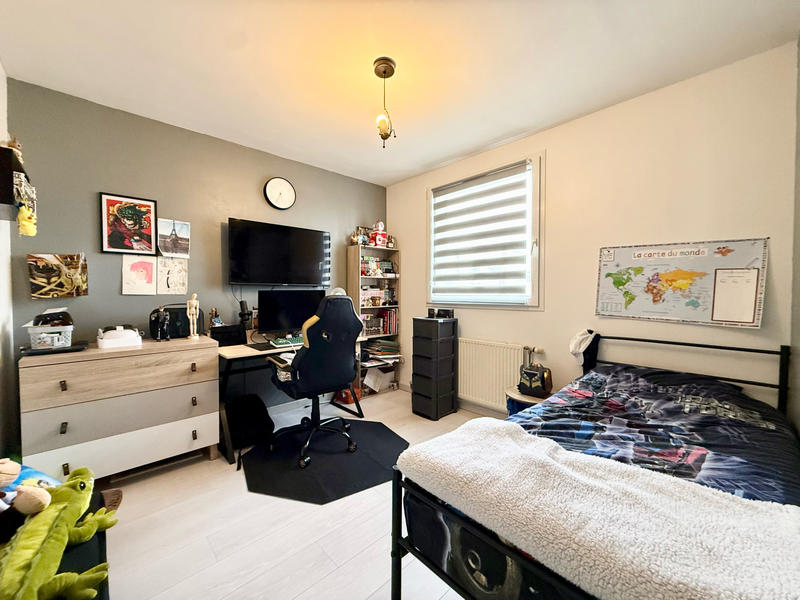 Maison - 80 m² - 4 pièces