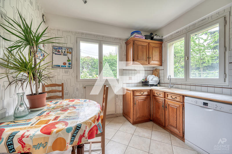 Maison - 160 m² - 6 pièces