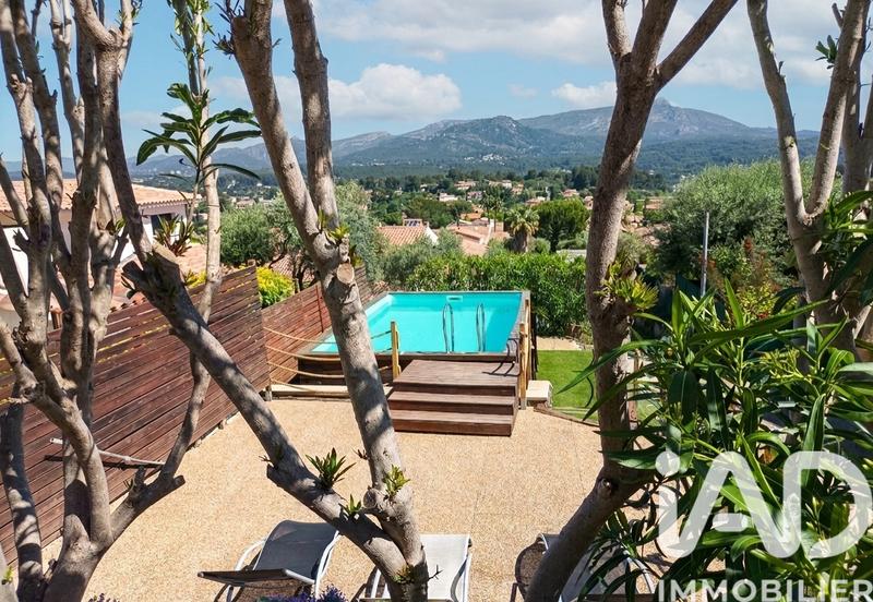 Maison - 100 m² - 4 pièces