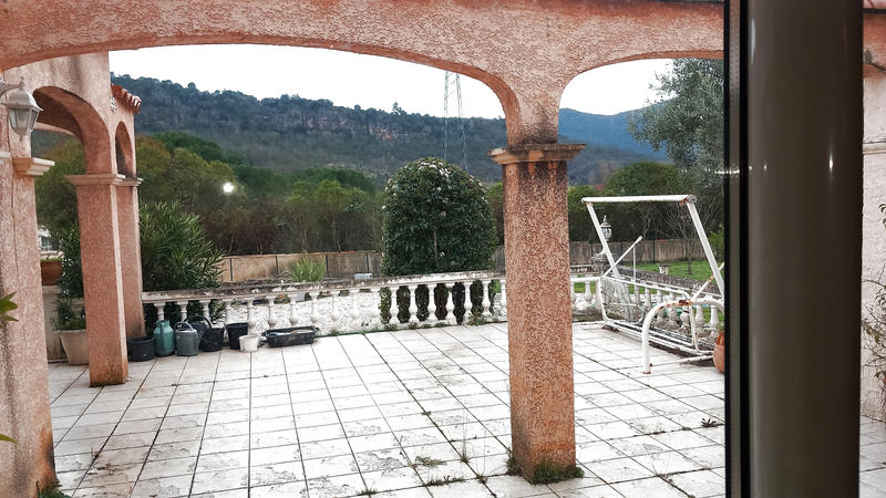 Villa - 137 m² - 6 pièces