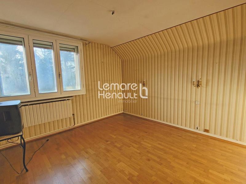 Maison - 158 m² - 6 pièces